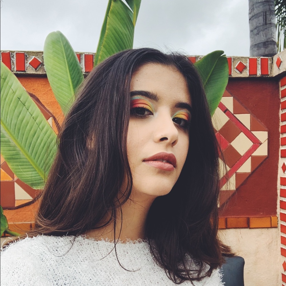 Meet your Posher, Alyssa